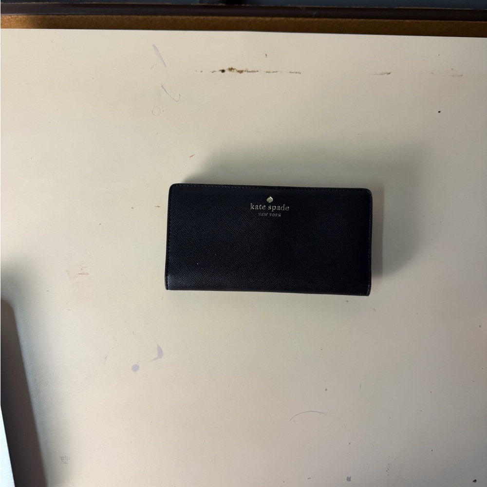 kate spade black saffiano continental zip wallet - Picture 2 of 11